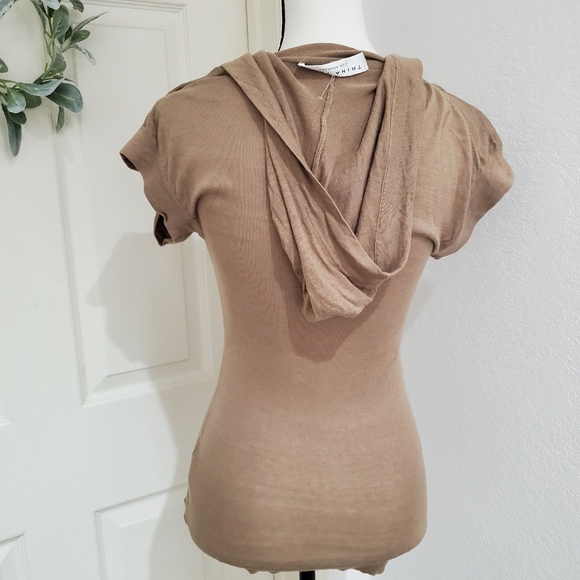 💓SOLD💓Trina Turk Silk Hood Pocket Kangaroo - Picture 2 of 11